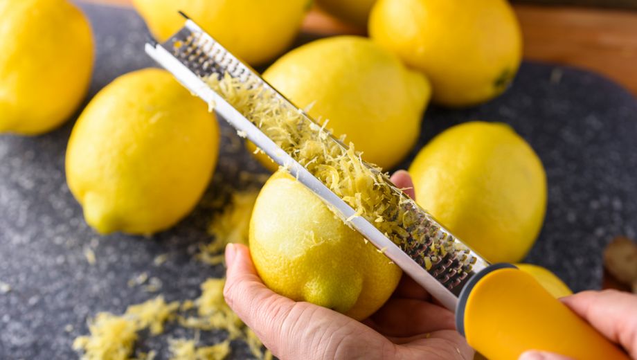 lemon juice zest peel