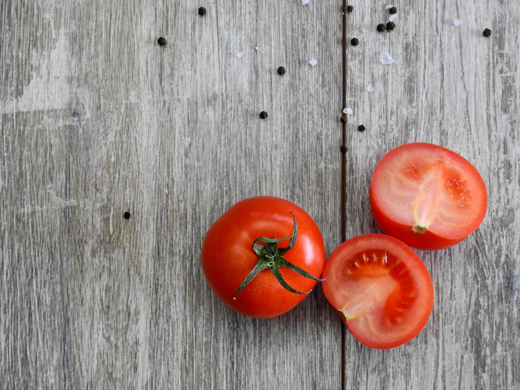 Tomato vegetable