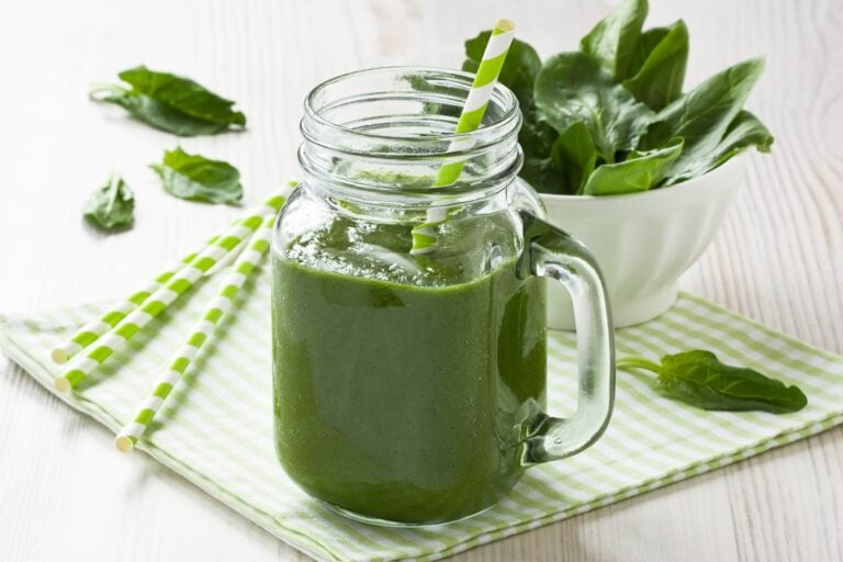 Groene detox smoothie scaled 1